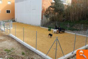 El Poble Nou de Benitatxell estrena su primer parque canino