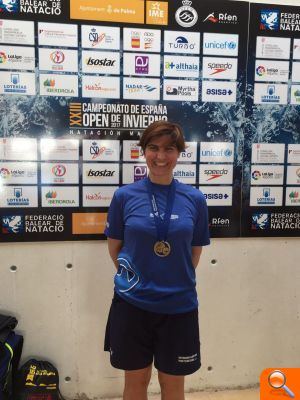Sandra Felip vuelve del XXIII Campeonato de España Open Masters de Invierno de natación con ocho medallas - (foto 3) Sandra Felip vuelve del XXIII Campeonato de España Open Masters de Invierno de natación con ocho medallas - (foto 3)
