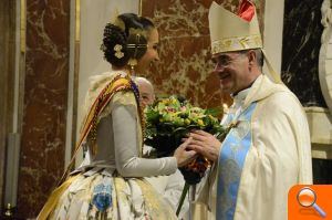 Comencen les primeres Falles de la Humanitat - (foto 6) Comencen les primeres Falles de la Humanitat - (foto 6)