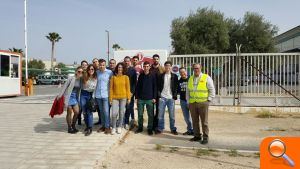 Estudiantes de la UMH visitan la empresa de Alicante Jimten S.A.