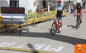 José Ramón López s'imposa en la I Marxa Cicloturista de Tous - (foto 2)