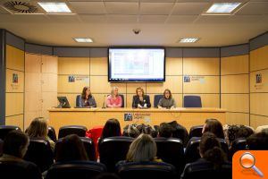 Alumnat canadenc realitza una estada a l’UJI per a conèixer la cultura castellonenca - (foto 2)