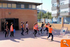 125 escolares del CEIP Pare Vilallonga celebran el Día Internacional de la Actividad Física - (foto 2) 125 escolares del CEIP Pare Vilallonga celebran el Día Internacional de la Actividad Física - (foto 2)