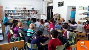 El alumnado de primaria descubre el funcionamiento y posibilidades de la Biblioteca Municipal - (foto 2) El alumnado de primaria descubre el funcionamiento y posibilidades de la Biblioteca Municipal - (foto 2)
