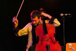 El prestigiós violoncel·lista francés, Matthieu Saglio, arriba al Teatre Payà