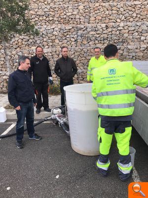 La Mancomunidad y la Concejalía de Sanidad fumigan el saladar de Agua Amarga contra el mosquito común - (foto 3) La Mancomunidad y la Concejalía de Sanidad fumigan el saladar de Agua Amarga contra el mosquito común - (foto 3)