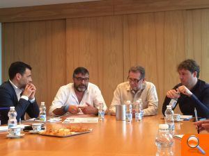 Se presentan los premios Literarios Ciutat de Torrent - (foto 2)