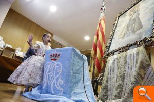 Niños declaman poesías en valenciano a la Virgen de los Desamparados en el tradicional concurso de Lo Rat Penat - (foto 3)