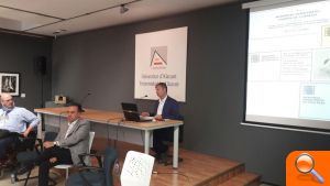 Vila-real porta el seu innovador Memorial Democràtic a la primera trobada de memòria històrica que se celebra a Alacant - (foto 4)