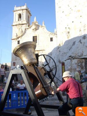 Peñíscola convenia con el párroco de la localidad el mantenimiento de las campanas de la Ermitana y la Parroquia de Santa María - (foto 3)