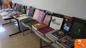 La Generalitat dona 60 libros de arte a la Biblioteca Cristóbal Zaragoza de La Vila Joiosa - (foto 2)