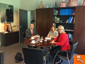 Mamen Peris impulsa la col·laboració de Ciutadans Diputació amb la Fundació de la Comunitat Valenciana a Brussel·les  - (foto 3)