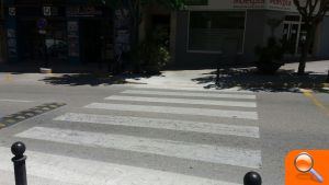 L'Ajuntament rebaixa l'altura de 16 passos de vianants per facilitar el pas a persones amb mobilitat reduïda - (foto 2) L'Ajuntament rebaixa l'altura de 16 passos de vianants per facilitar el pas a persones amb mobilitat reduïda - (foto 2)