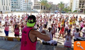 El ‘Zumbathon’ de Anémona reúne a mas de mil personas solidarias en Benidorm