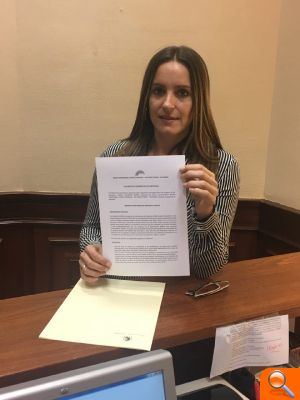 Àngela Ballester “el zel recentralizador del PP s'està convertint en una mala tendència per a la Comunitat” - (foto 2)