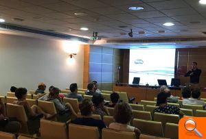 La regidoria d'Educació ofereix cursos de formació als zeladors dels col·legis - (foto 2)