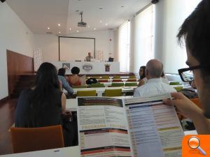 Expertos de universidades de Estados Unidos participan en el “X Simposi Internacional de I+D+I sobre Literatura i Llengua”