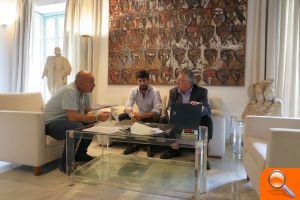 Xavier Rius convoca una reunión con Lo Rat Penat para clarificar los motivos de la denegación de una subvención cultural - (foto 2)