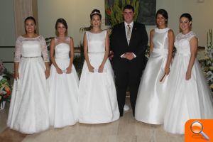 El Teatre Alcázar es vesteix de gala per exaltar a la Reina de Nules 2017, Laura Martí - (foto 9)