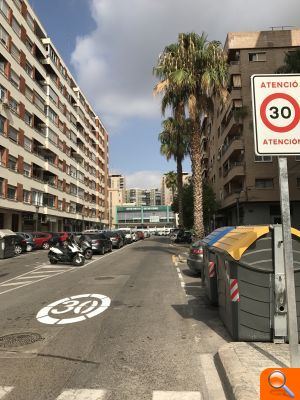 L’Ajuntament amplia la zona 30 al barri de La Carrasca i reforça la seua senyalització - (foto 3)