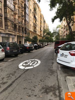 L’Ajuntament amplia la zona 30 al barri de La Carrasca i reforça la seua senyalització - (foto 4)