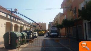 Hui acabarà la instal·lació de la climatització provisional del Mercat Municipal del Port  - (foto 2)