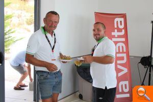 El Biomoscatell promocionarà els seus productes en la sala internacional de premsa de la Volta - (foto 2) El Biomoscatell promocionarà els seus productes en la sala internacional de premsa de la Volta - (foto 2)