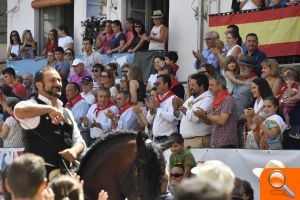 Moliner: "Hoy venimos a apoyar incondicionalmente una de las fiestas que mayor difusión internacional le da a la provincia"