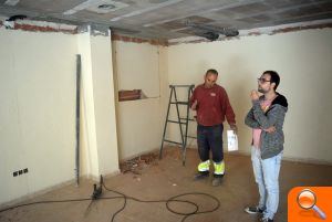 Reprenen les obres de les noves oficines de l’empresa Aigües de Morella - (foto 2) Reprenen les obres de les noves oficines de l’empresa Aigües de Morella - (foto 2)