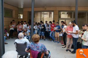 La soledad ya afecta a más de 42.000 personas mayores en la ciudad de València - (foto 5) La soledad ya afecta a más de 42.000 personas mayores en la ciudad de València - (foto 5)