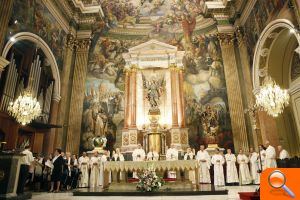 El Arzobispo preside la celebración del 75 aniversario de la parroquia del Santo Ángel Custodio de Valencia  - (foto 4)