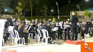 Benidorm inicia los actos de la festividad de la Comunidad Valenciana con la nominación de la avenida 9 d’octubre - (foto 3) Benidorm inicia los actos de la festividad de la Comunidad Valenciana con la nominación de la avenida 9 d’octubre - (foto 3)