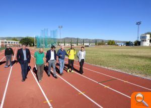 Ontinyent atén una demanda històrica i estrena pista d'atletisme 25 anys després - (foto 2) Ontinyent atén una demanda històrica i estrena pista d'atletisme 25 anys després - (foto 2)