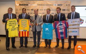 Los clubes valencianos de élite se suman un año más a la fiesta del Maratón Valencia