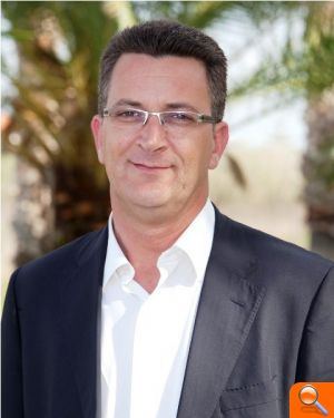 Martínez: “Los candidatos a dirigir el PSOE en Castellón deben explicar si cuentan con una imputada en sus equipos”           - (foto 2)