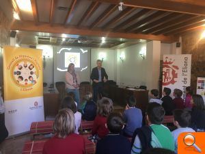 L'Eliana rep als futurs representants del Consell dels Xiquets i Xiquetes - (foto 2)