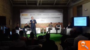 Torres: “La reducción de emisiones de CO2 es prioritaria en la estrategia empresarial de la Autoridad Portuaria" - (foto 2) Torres: “La reducción de emisiones de CO2 es prioritaria en la estrategia empresarial de la Autoridad Portuaria" - (foto 2)