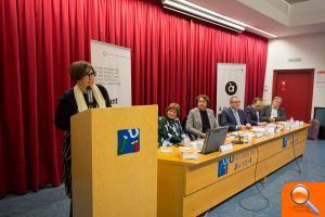La UJI acoge la presentación del 'Llibre d’estil de la Corporació Valenciana de Mitjans de Comunicació' - (foto 4)