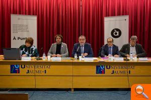 La UJI acoge la presentación del 'Llibre d’estil de la Corporació Valenciana de Mitjans de Comunicació' - (foto 2)