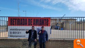L'Ajuntament d'Alzira retira el fibrociment dels dos últims col·legis amb este material a les seues instal·lacions - (foto 4) L'Ajuntament d'Alzira retira el fibrociment dels dos últims col·legis amb este material a les seues instal·lacions - (foto 4)