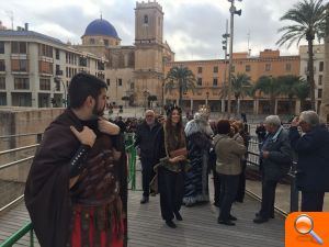 Gran éxito de los actos navideños en Elche - (foto 6) Gran éxito de los actos navideños en Elche - (foto 6)