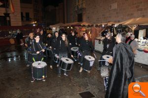 La Fira Medieval de Burriana arranca con fuerza pese a la amenaza de lluvia - (foto 4)