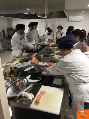Finaliza el curso de ayudantes de cocina y camareros del CdT - (foto 5)