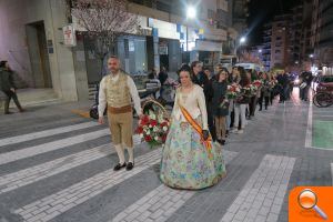 La Falla Calp Vell rinde homenaje a la patrona de Calp en la tradicional Ofrenda de flores - (foto 3)