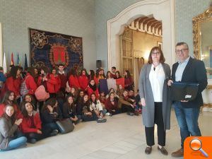 El Ayuntamiento recibe a un grupo de alumnos de intercambio de Francia y del colegio San Agustín - (foto 3) El Ayuntamiento recibe a un grupo de alumnos de intercambio de Francia y del colegio San Agustín - (foto 3)