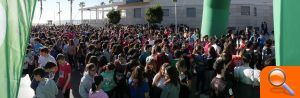 Los alumnos de secundaria disfrutan de una jornada deportiva en la Patacona - (foto 4)