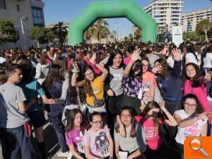 Los alumnos de secundaria disfrutan de una jornada deportiva en la Patacona - (foto 5)
