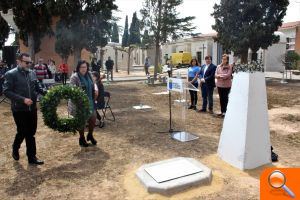 Les 55 víctimes del franquisme a Borriana ja tenen el seu homenatge permanent en el Cementeri Municipal - (foto 4)