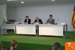 Éxito de participación y aportaciones en las I Jornadas de Mediación Policial de Torrevieja - (foto 2)
