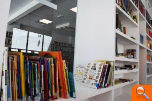 La nova Biblioteca municipal ha obert esta vesprada les seues portes - (foto 3)